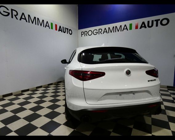 Alfa Romeo Stelvio 2.2 140 kW image number 15