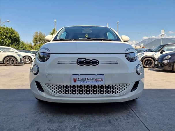 Fiat 500 e 70 kW image number 2