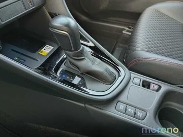 Car image 11