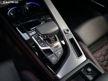 Car image 33