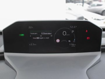 Car image 43