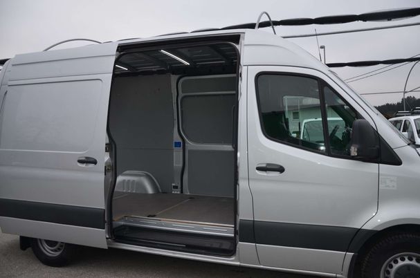 Mercedes-Benz Sprinter 316 CDi RWD 120 kW image number 11