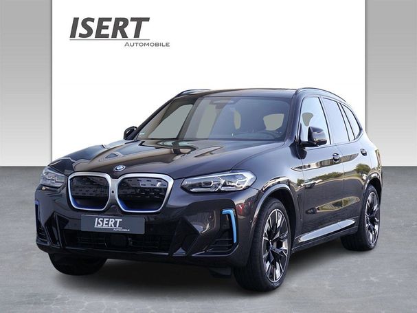 BMW iX3 M Sport Impressive 210 kW image number 1