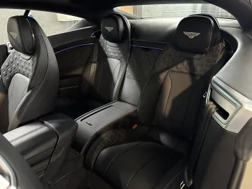 Car image 38