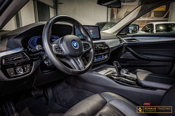 BMW 530 Touring 215 kW image number 25