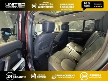 Car image 17