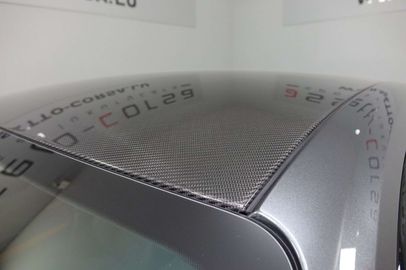 Car image 30