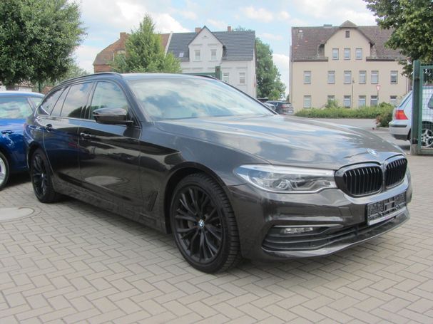 BMW 530d Touring xDrive 195 kW image number 2