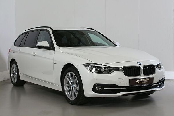 BMW 340i Touring Sport Line 240 kW image number 2