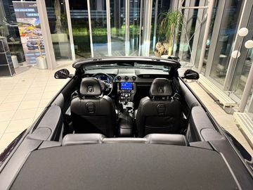 Car image 30