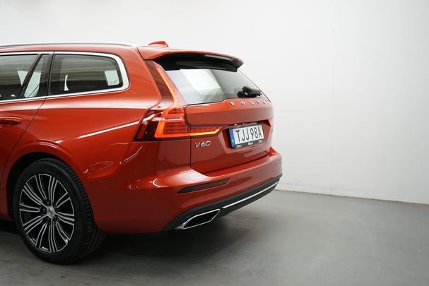 Volvo V60 T6 Recharge AWD 253 kW image number 3