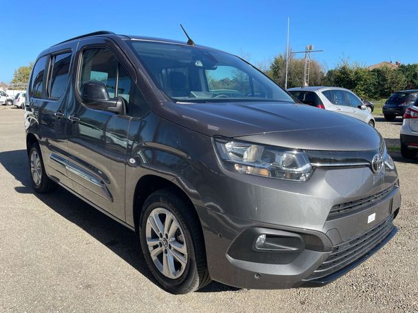 Toyota Proace City 1.5 75 kW image number 4