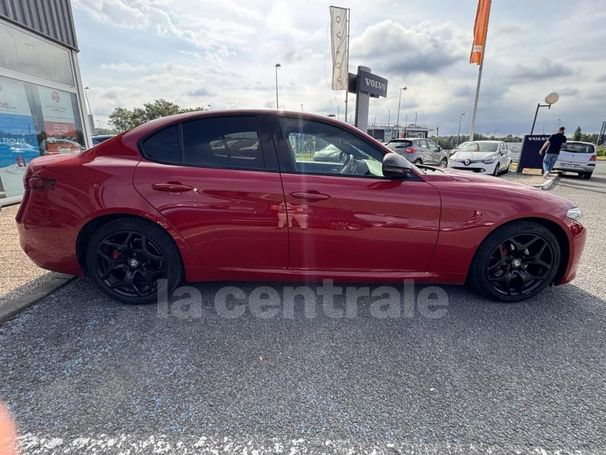 Alfa Romeo Giulia 2.2 AT8 140 kW image number 17