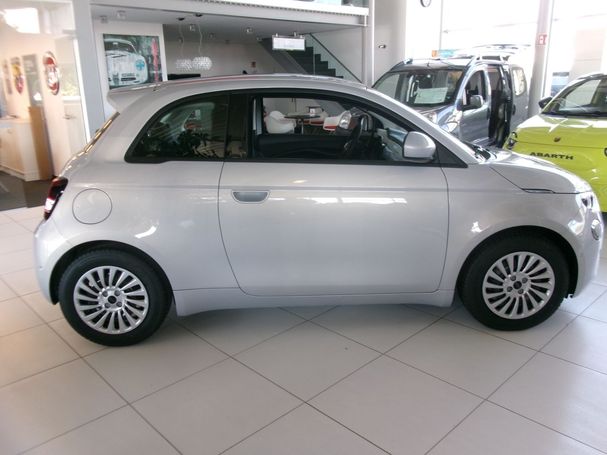 Fiat 500 e 70 kW image number 6