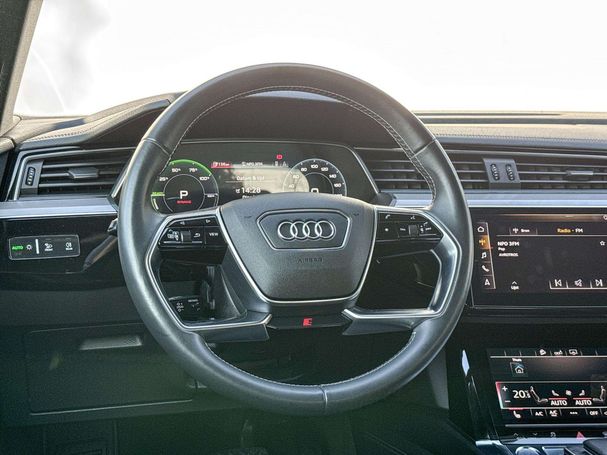 Audi e-tron 50 quattro S-line 230 kW image number 9