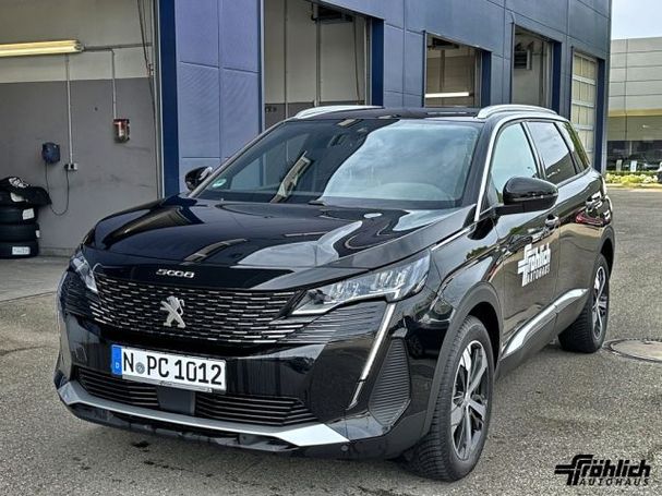 Peugeot 5008 BlueHDi 130 EAT8 Allure 96 kW image number 1