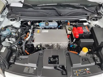 Car image 34