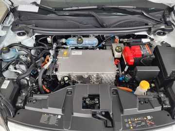 Car image 34