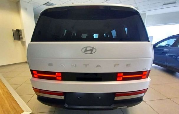 Hyundai Santa Fe 1.6 T-GDI 4WD 158 kW image number 4