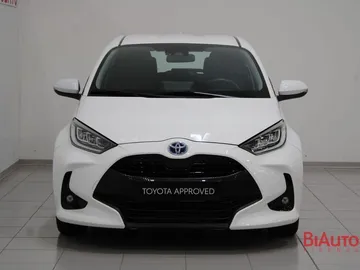 Car image 2