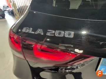 Car image 37