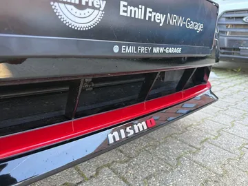 Car image 28