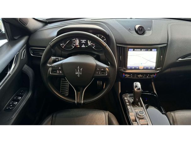 Maserati Levante GT 243 kW image number 13