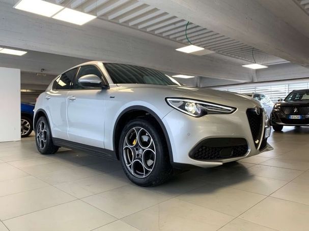 Alfa Romeo Stelvio 2.2 Diesel AT8 Q4 140 kW image number 2