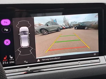 Car image 31