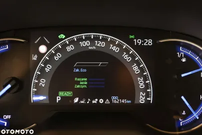 Car image 40