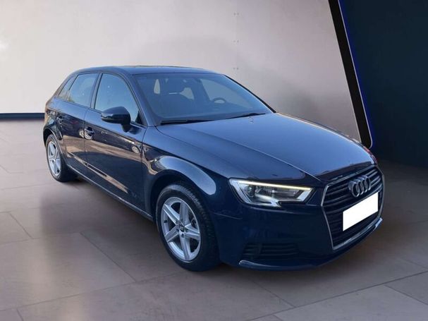 Audi A3 30 TDI Sportback Business 85 kW image number 2