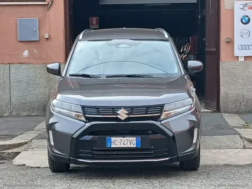 Car image 3