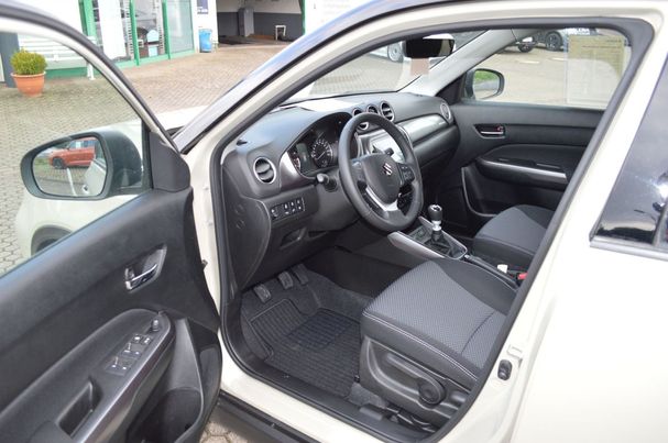 Suzuki Vitara 1.4 Boosterjet Hybrid Comfort Allgrip 95 kW image number 11