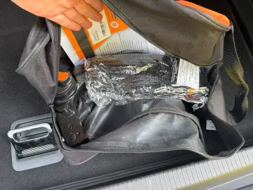 Car image 31