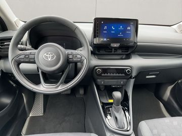 Car image 10