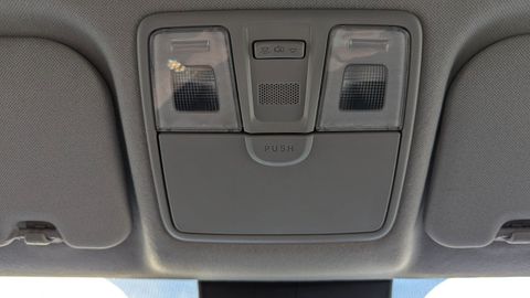 Car image 28