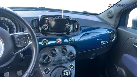 Car image 15