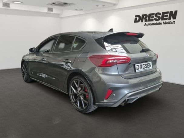 Ford Focus 2.3 ST 206 kW image number 4