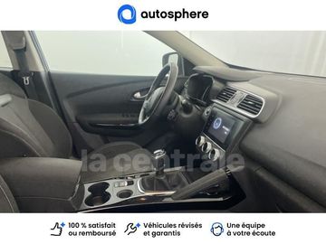 Car image 21