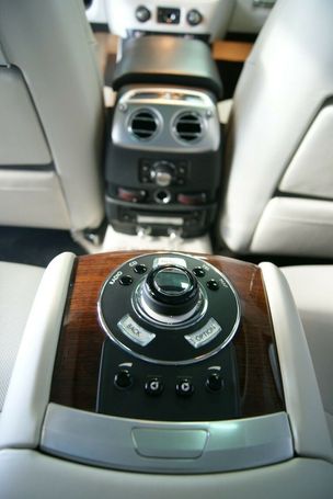 Rolls-Royce Ghost 420 kW image number 25