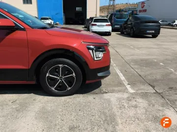 Car image 22
