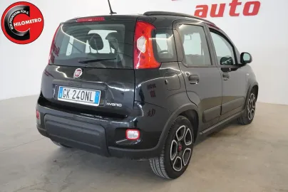 Car image 3