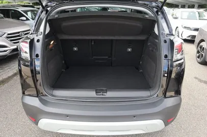 Car image 29