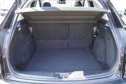 Car image 33