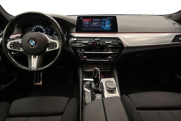 BMW 520d Touring xDrive 140 kW image number 8