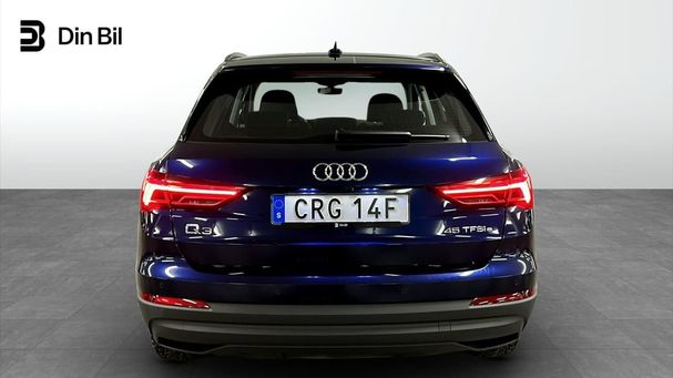 Audi Q3 45 TFSIe 182 kW image number 6