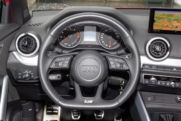 Audi Q2 35 TFSI S-line 110 kW image number 13