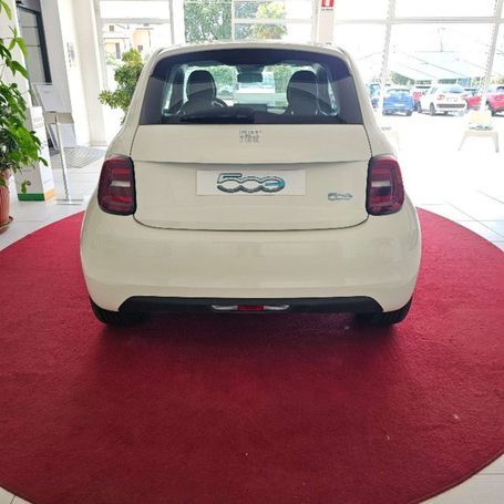 Fiat 500 e 70 kW image number 4