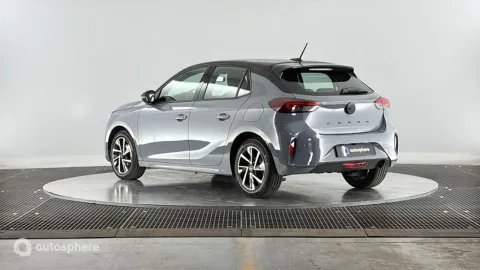 Car image 5
