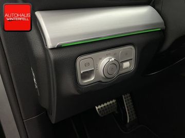 Car image 37